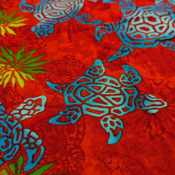 Shirin Women's Red/Blue Hawaiian Turtle Fish Tropical Muumuu Dress + Tote Set - Picture 13 of 16